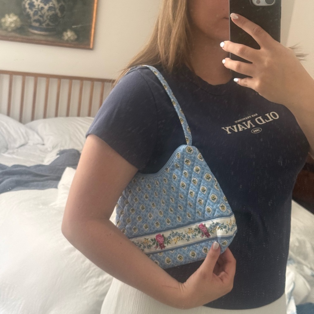 Vera Bradley Heritage Collection Shoulder Bag - Picture 2 of 4
